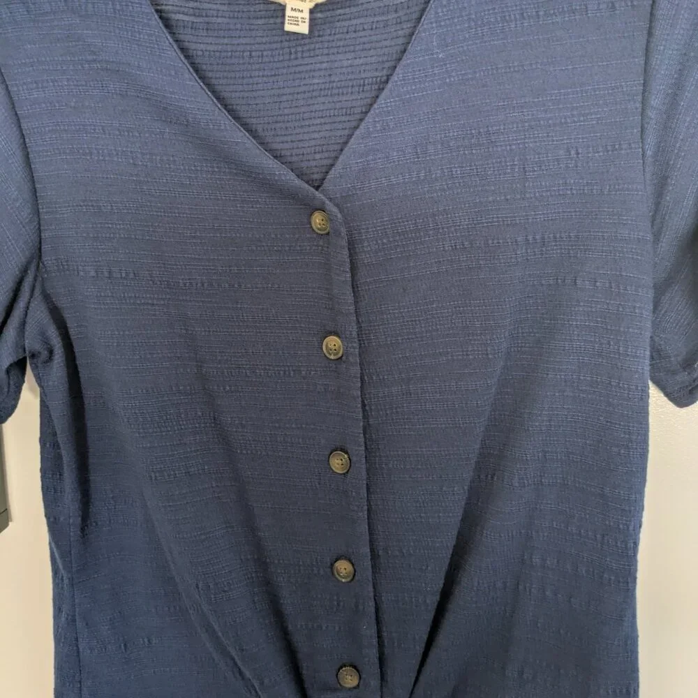 Weatherproof vintage tie front shirt - Picture 2 of 5
